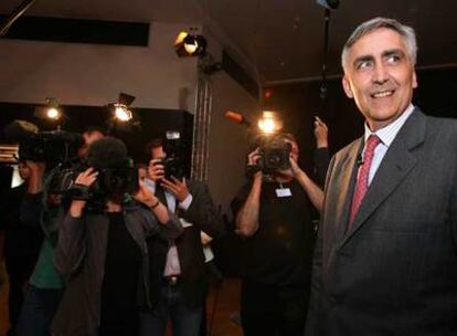 Peter Loescher, consejero delegado de Siemens, en una conferencia de prensa en julio pasado.