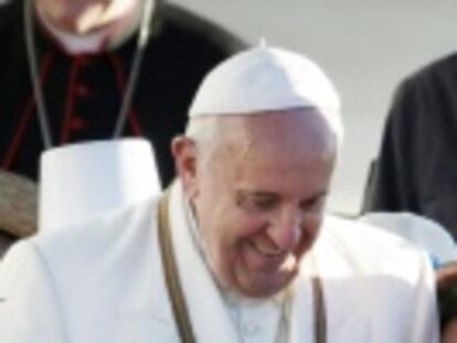 Pontiff reported to have sipped coca-based tea before reaching high-altitude destination