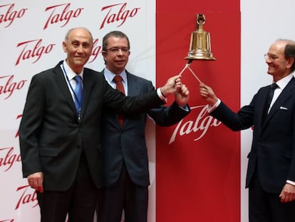 De izquierda a derecha, Segundo Vallejo, director general de Talgo, Jos&eacute; Mar&iacute;a Oriol, consejero delegado, y Carlos Palacio Oriol, presidente.