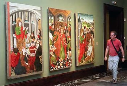 Tres de las obras incluidas en la nueva presentación de las salas de arte antiguo del Museo de Bellas Artes de Bilbao.