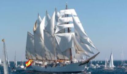 El vaixell escola 'Juan Sebastián Elcano'.