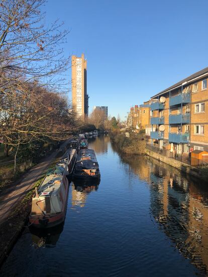 El canal de Little Venice, con sus barcos-vivienda