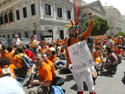 Manifestación de la Federación de Jóvenes Investigadores Precarios en Madrid, en mayo de 2006.