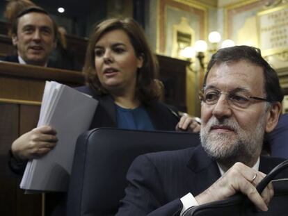 El presidente del Gobierno, Mariano Rajoy, y la vicepresidenta Soraya S&aacute;enz de Santamar&iacute;a. 