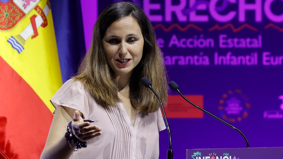 Belarra denuncia una “guerra judicial y mediática contra los gobiernos  progresistas” y manifiesta su apoyo a Cristina Kirchner | España | EL PAÍS