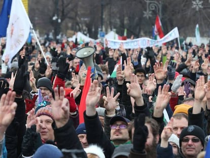 Miles de húngaros se manifiestan en Budapest contra Viktor Orbán, el 19 de enero de 2019.