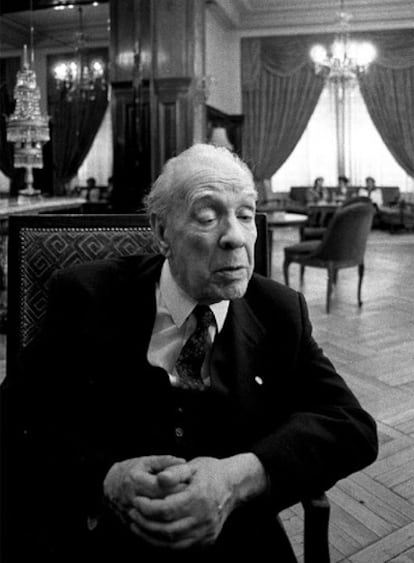 Jorge Luis Borges, en Madrid en 1985.
