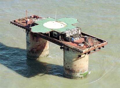 Plataforma de Sealand, a siete millas de la costa inglesa, al norte del Támesis.