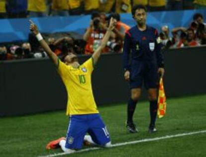 Neymar, en su debut mundialista.