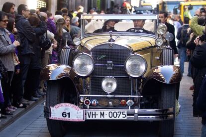 Un portentoso Cadillac participante en el Rally Internacional de Coches de Época, ayer.