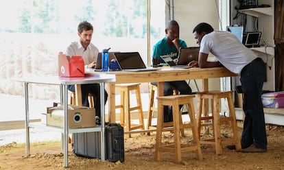 El trabajo en conjunto y la interconexión, clave para el éxito de los jóvenes emprendedores.