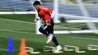 Casillas en un entrenamiento en Valdebebas. 