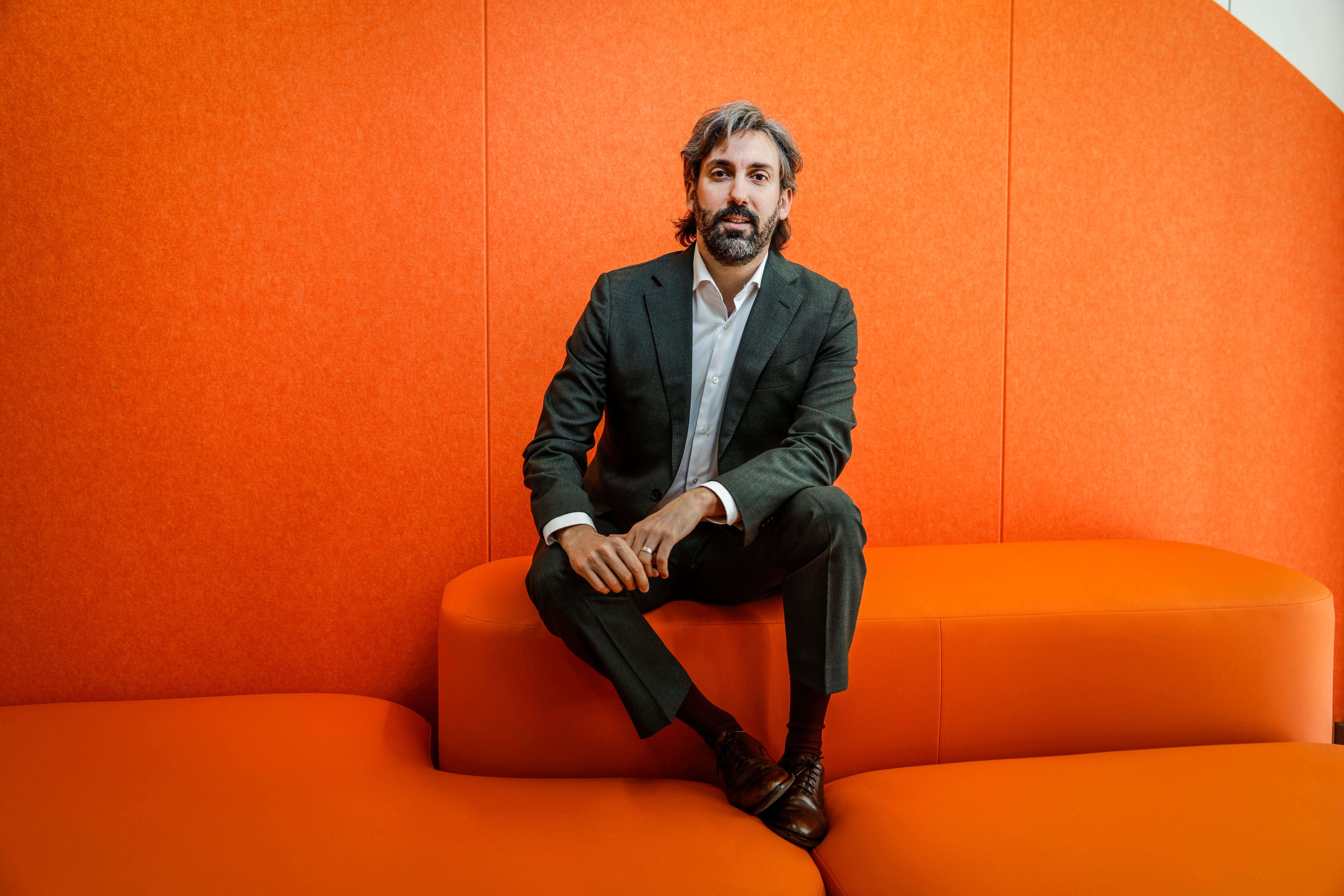 Gago participó como asesor del Gobierno en las negociaciones previas a la aprobación del Reglamento Europeo de la IA.