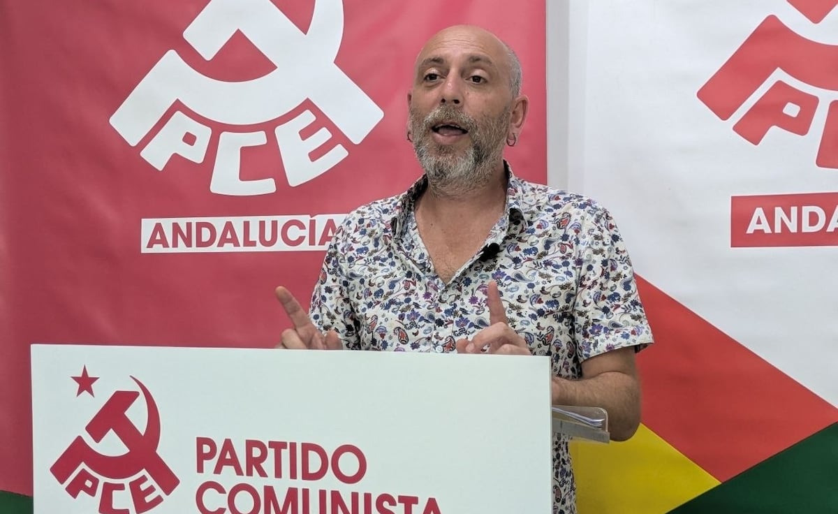 IU apuesta por el secretario general del PCA como candidato a presidir la Junta