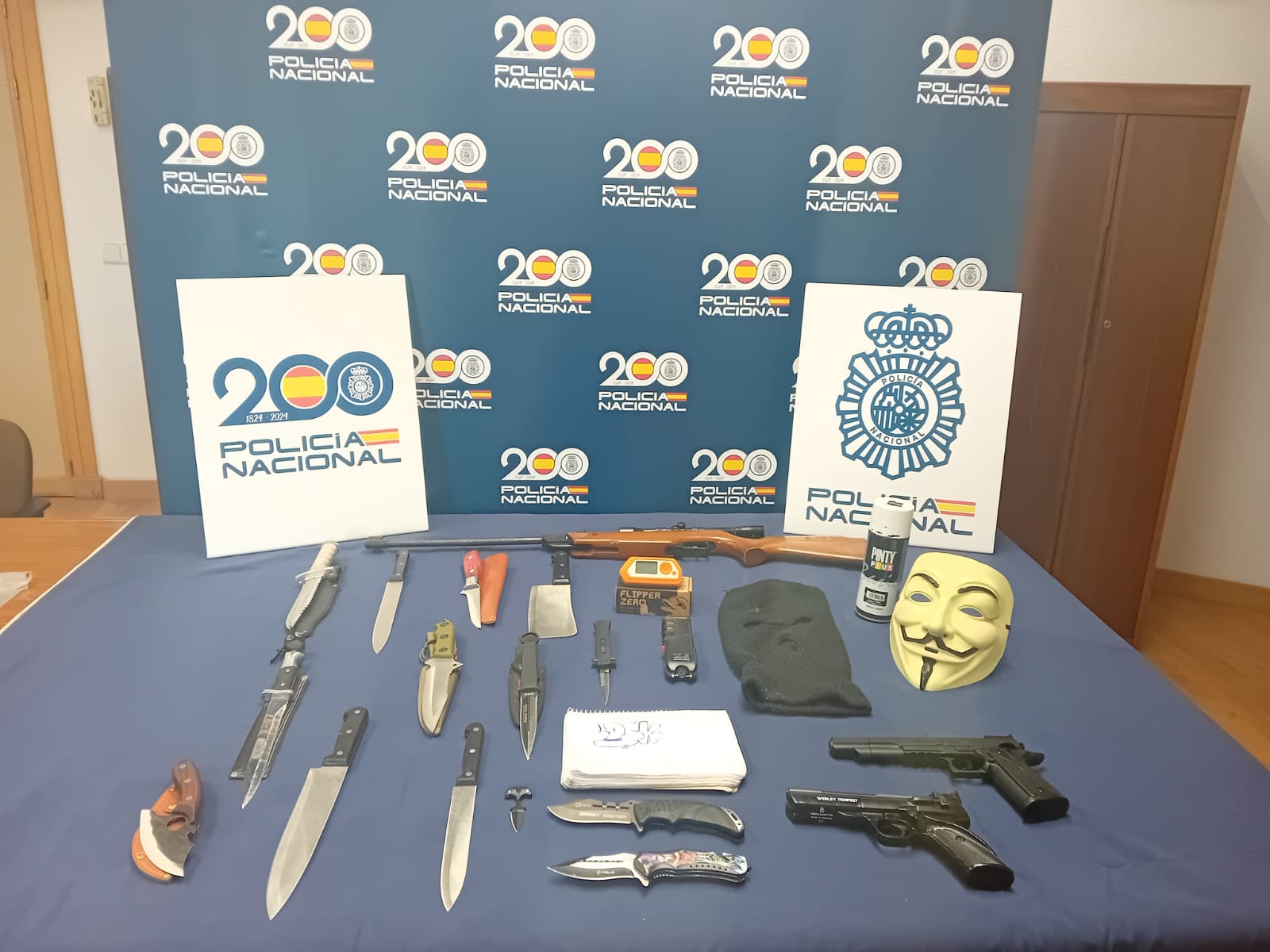 Detenida una mujer acusada de difundir datos sensibles de policías para que fueran hostigados