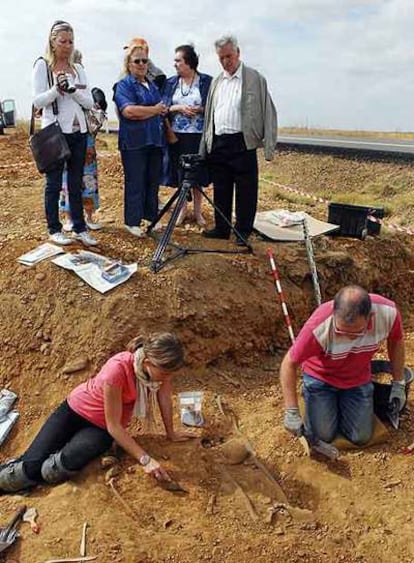 Exhumación en Izagre (León) la semana pasada.