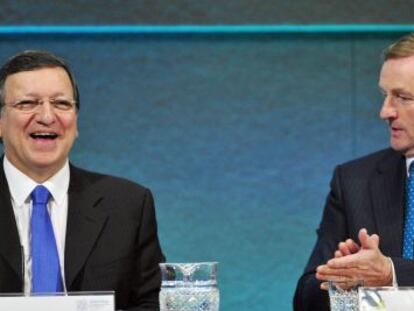 Jose Manuel Durao Barroso, presidente de la Comisi&oacute;n Europea, y Enda Kenny, primer ministro de Irlanda 