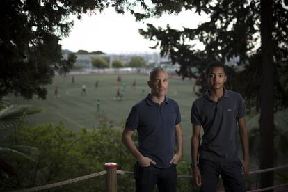 Mark Freeman and his son Malachai.