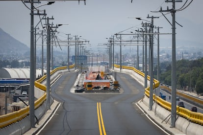 The transportation system is expected to serve 230,000 users when fully operational.