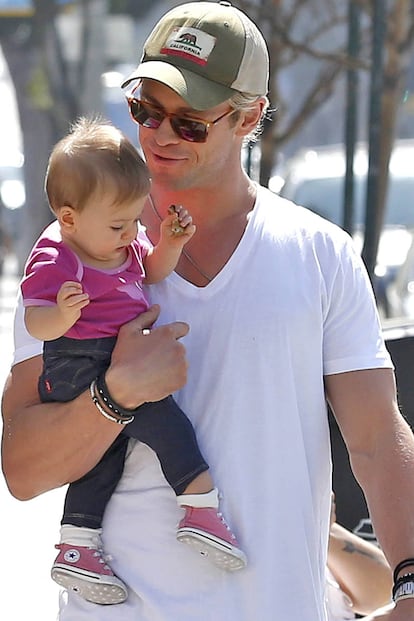 India Rose se ha convertido en el nuevo 'it baby'. Todo gracias a un estilo sport-chic que comparte con su padre Chris Hemsworth.