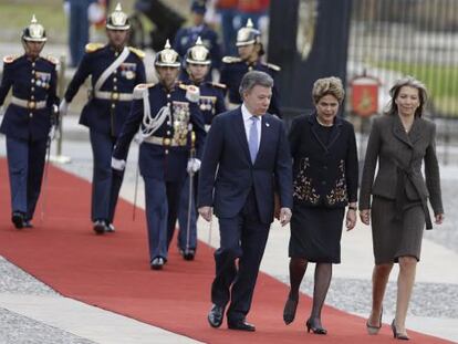 Santos, Rousseff e a primeira-dama da Colômbia, na sexta-feira.