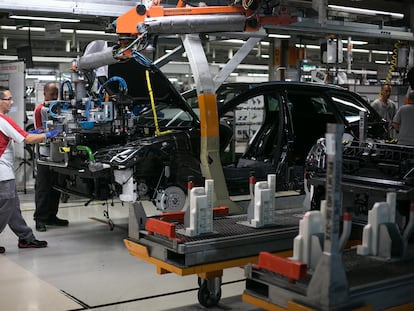 Cadena de montaje en la fábrica de Seat, en Martorell.