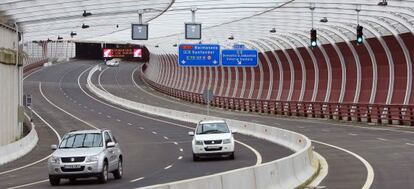 Nuevo acceso a Bilbao desde la AP-8, que entrarán en funcionamiento el 18 de mayo.