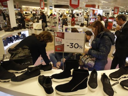 Descuentos de Black Friday en un gran almac&eacute;n de Madrid.