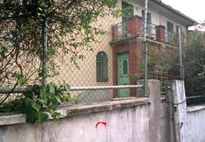 Exterior de la casa en la que vivió Vicente Aleixandre, en la Ciudad Universitaria de Madrid.