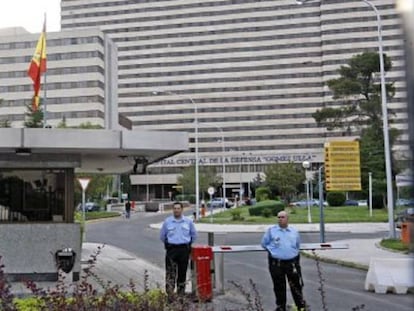 Entrada del Hospital Central de la Defensa G&oacute;mez Ulla, en Madrid. 