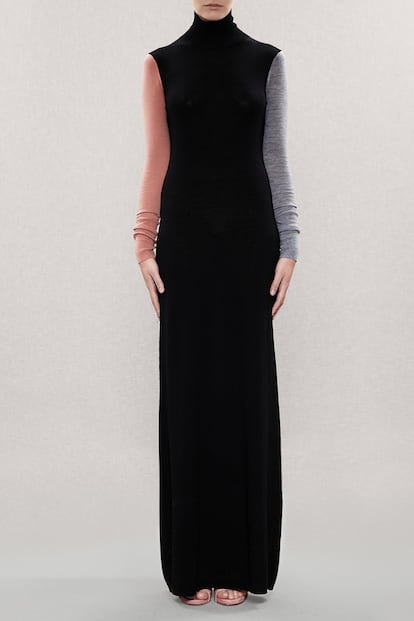 Vestido de lana merina, de Acne. Precio: 270 euros