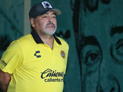 Diego Armando Maradona, como entrenador de los Dorados de Sinaloa.