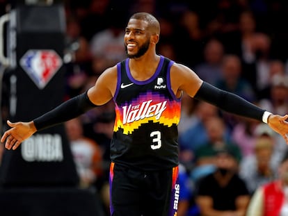 Chris Paul celebra el triunfo de los Suns ante los Warriors.