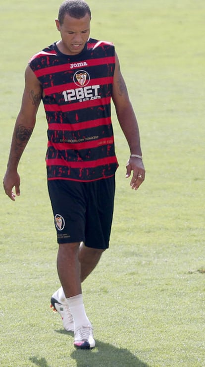 Luis Fabiano.