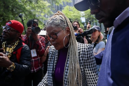 La estilista Misa Hylton, expareja de Sean Combs y madre de su segundo hijo, también ha acudido a la primera jornada del juicio.