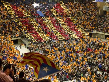 Mitin final de campa&ntilde;a de CiU en el Sant Jordi de Barcelona.