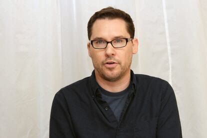 Las primeras acusaciones en contra de director de ‘Bohemian Rhapsody’, Bryan Singer, surgieron en 2014. En ese momento un chico llamado Michael Egan presentó una demanda contra Singer acusándole de haberle violado a finales de los noventa en Hawái, cuando él tenía 17 años. A esta le siguieron otras denuncias por delitos similares: agresión sexual o relaciones sexuales consentidas siendo las víctimas menores de edad (ell menor de ellos tenía 13 años cuando ocurrieron los supuestos abusos). No queda claro si las acusaciones fueron parte del motivo de la salida de Singer del filme biográfico sobre Freddie Mercury antes de su finalización, pero desde entonces, y a pesar del éxito de la película, Singer no ha sido visto en las ceremonias de premios. Incluso la organización de los Bafta decidió suspender su nominación al considerar que "el supuesto comportamiento (de Singer) es completamente inaceptable" e "incompatible con los valores" de los premios.