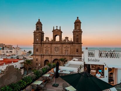 Vista de la catedral de Las Palmas de Gran Canarias desde la Terraza Belvédère.