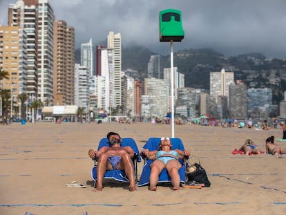 Turistas en Benidorm, el pasado junio.