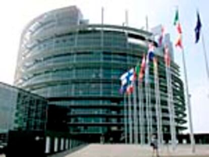 Sede del Parlamento Europeo en Estrasburgo, en donde se sientan los 626 representantes de los 15 países de la UE.