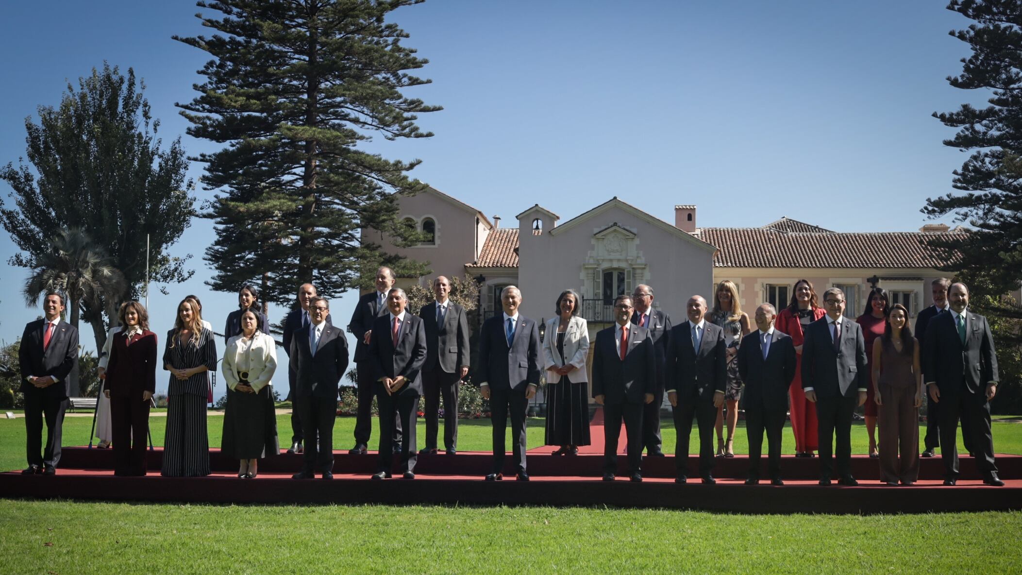 José Antonio Kast junto a su gabinete en el Palacio Presidencial de Cerro Castillo, en Valparaíso, este miércoles.