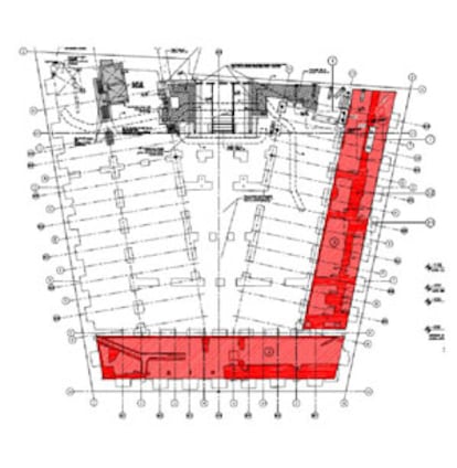 Planta del edificio bajo el que se han hallado los restos. En rojo, la zona excavada.