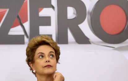 Dilma em evento sobre o zika vírus no Palácio do Planalto.