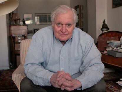 John Ashbery se reinventa en libros como <i>El juramento de la pista de frontón</i>