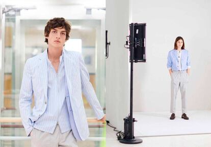 Dos imágenes de la filmación con que Hermès presentó su colección de moda masculina para 2021 en sus plataformas digitales.