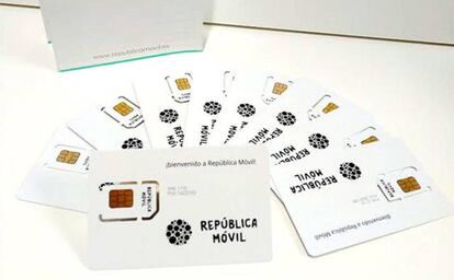 Tarjetas SIM de República Móvil.