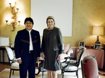 A rainha Máxima de Holanda recebe a Evo Morales.