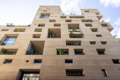 No resultó dañado el Stone Gardens de la arquitecta libanesa Lina Ghotmeh, un edificio de apartamentos de trazos angulares inspirado en la arquitectura tradicional. |
