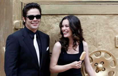 Benicio del Toro y Caroline Correa han presentado la nueva campaña de Magnum