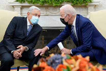 El presidente de México, Andrés Manuel López Obrador, junto a su homólogo, Joe Biden